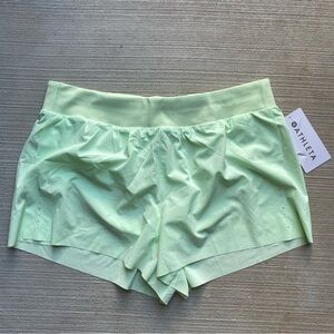 Athleta Fast Route Mid Rise 2” Run Short Size Large Green NWT